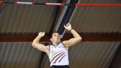 El franc¨¦s Lavillenie logra la segunda marca hist¨®rica: 6,08 m