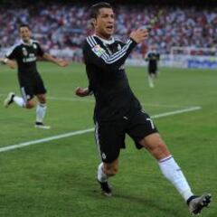 Cristiano llega al Pizjuán tras pasar una semana convulsa