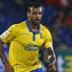 Míchel Macedo podría estar dos meses de baja