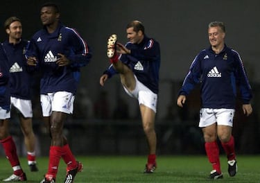 Zidane rompe con Deschamps por el trato a Benzema