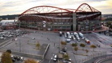 Vista panor&aacute;mica del Estadio Da Luz de Lisboa, donde se disputar&aacute; la final de la Champions el 24 de mayo.
 