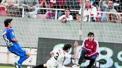 Gavilán saca petróleo de un partido plomizo