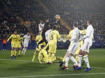 Sergio Asenjo y Casemiro.