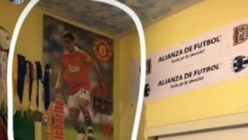 Jonathan González destacó en su cuenta de Intagram poder compartir vestidor con Javier Hernández. De tenerlo en mi cuarto a tenerlo de compañero, escribió.