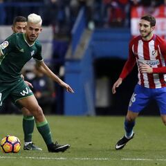 La actuación de Ceballos ante el Atlético impresionó a Simeone