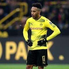 Dortmund still waiting on 'concrete' offer for Aubameyang