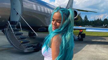 Karol G, cantante colombiana, habló sobre su supuesta ruptura amorosa con Anuel, cantante puertorriqueño con quien lleva varios años en una relación