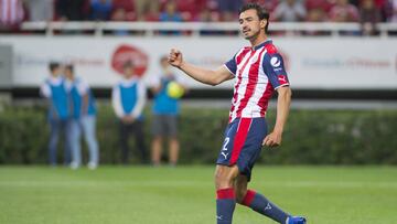 Oswaldo Alanís juega con la Sub-20 de Chivas