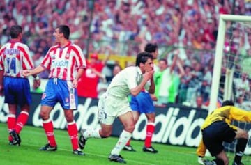 14-06-1997. El Madrid destronó al Atlético en el Bernabéu. Los blancos se presentaban en el derbi a falta de un único punto para proclamarse campeón. Enfrente estaba el Atlético de Madrid, vigente campeón que no pudo hacer nada ante la avalancha madridista liderada por Raúl.