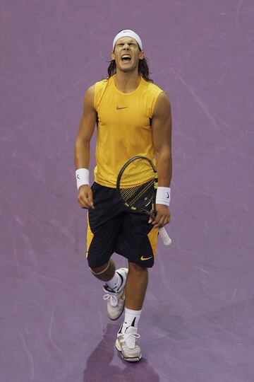 Rafa se topó con un gran Tomas Berdych en los cuartos de final. El checo le ganó por 6-3 y 7-6 (6) tras salvar un punto de set en la segunda manga. Le tenía tomada la medida en ese momento, porque era su tercera victoria con él, después de haberle superado en Cincinnati y en Canadá.