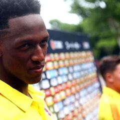 Mina: "Zapata es un padre para nosotros por su experiencia"