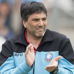 Ameli: "Queremos armar un equipo para pelear los 3 torneos"