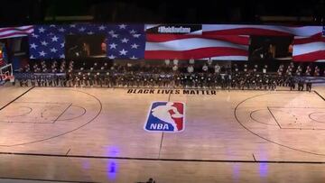 La escena de la NBA censurada en España: Arrodillados en himno