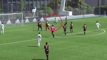 Tiene cosas de Ronaldo: vean el lío que la perla del Cadete A le hizo al portero