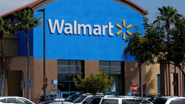 The retail giant is offering a full refund for the bottles. The U.S. Consumer Product Safety Commission warns of impact and laceration hazards.