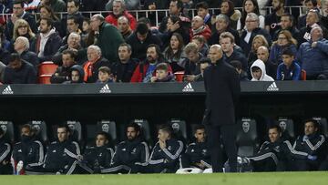 Zidane alcanza los 100 partidos de Liga ante el Eibar.