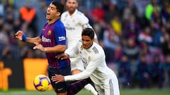 Varane penalty on Suárez: what was said by referee and VAR