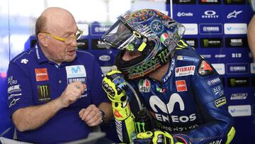 Rossi, en el box.