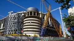 El estadio Santiago Bernab&eacute;u se apresta a recibir un gran empuj&oacute;n en su obra de remodelaci&oacute;n.