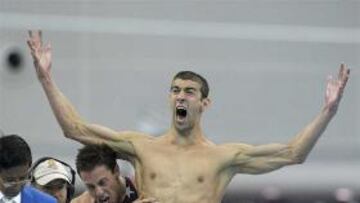 <b>EUFORIA. </b>Phelps, que se vio durante muchos momentos sin el oro, estalla al ganar al final la carrera.