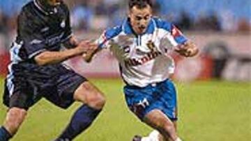 <b>TRIUNFO FÁCIL</B>. El Zaragoza logró una cómoda victoria ante el Willem II en un estadio desangelado.