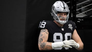 Tras tres a&ntilde;os en la NFL, el defensive end Maxx Crosby acumula 142 tacleadas, 25 sacks, 12 pases desviados en la l&iacute;nea de golpeo y cuatro fumbles forzados.