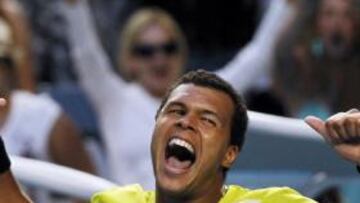 Tsonga se impone a Almagro en cinco sets