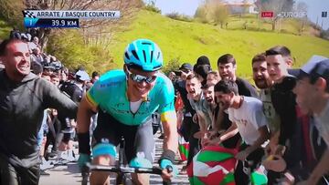 Pedro Le車n, en plena carrera, apoy車 a su hermano Luis Le車n