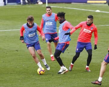 Multitudinario entrenamiento en el Wanda Metropolitano