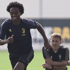 ¿Cuadrado o Danilo? Sarri y otra duda para el XI de la Juventus