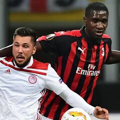 Zapata juega su primer partido de la temporada con el Milan