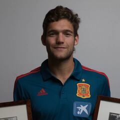 Marcos Alonso: "No vi a Hazard cerca del Real Madrid"