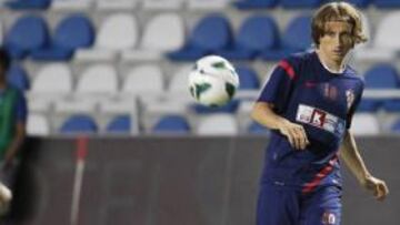 Sky Sports anuncia que Modric vuela mañana a Madrid