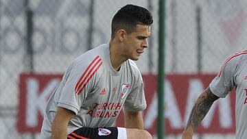 Rafael Santos Borr&eacute; durante un entrenamiento con River Plate.