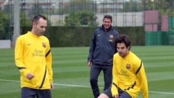 Iniesta recibe el alta médica y podrá estar contra el Rayo