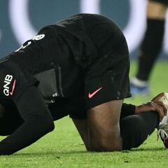 Wijnaldum quiere salir del PSG