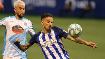 Manu Barreiro da esperanza al Lugo y mete en un lío a la Ponferradina