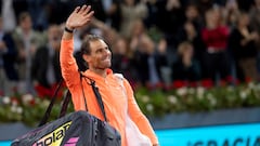 Rafa Nadal se despide del público del Madrid Open.