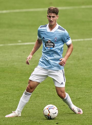 Debut: Eibar-Celta
Día del debut: 12/09/20
Edad del debut: 20 años, 5 meses y 16 días