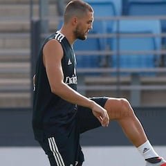 Kovacic se entrenó con el resto y el Castilla en Valdebebas