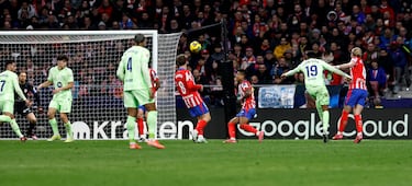 La carrera por el Balón de Oro se tiñe de azulgrana