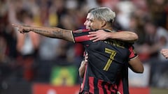 LA Galaxy celebra en honor a Zizinho, padre de los Dos Santos