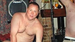 El propietario del Newcastle hace un streeptease
