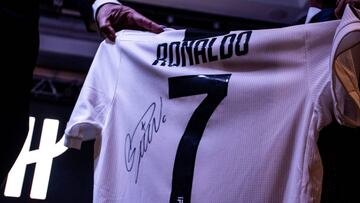 La camiseta de CR7 fue subastada para la fundaci&oacute;n Radamel Falcao