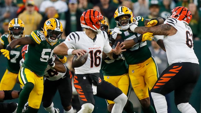 Pittsburgh Steelers head coach Mike Tomlin not happy about facing veteran QB Joe Flacco - AS USA