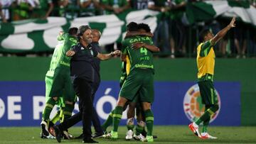 Se accidenta avión que llevaba a Chapecoense rumbo a Medellín