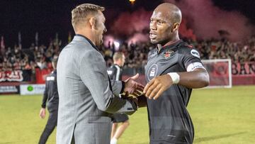 Phoenix Rising obtuvo el pase a cuartos en la USL de la mano de Didier Drogba. Cerveza, m&uacute;sica y buen ambiente en el vestidor al terminar el encuentro.