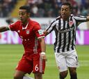 Bayern de Vidal tropieza con el Eintracht que termina con 10