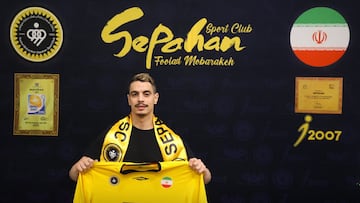 Ben Yedder, en su presentación con el Sepahan iraní.
