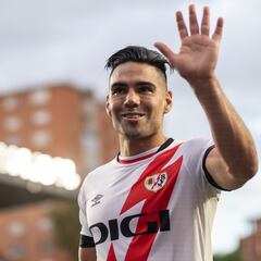Rayo Vallecano confirma continuidad de Falcao